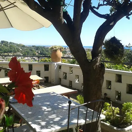 Couette-café D'hôtes Les Terrasses Du Soleil